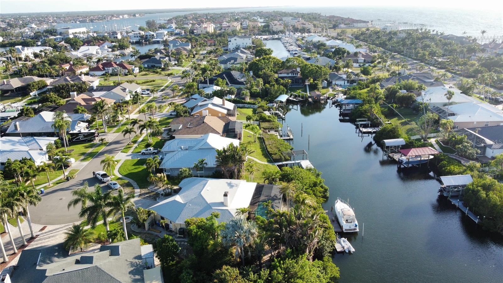 6612 BLACKFIN WAY, APOLLO BEACH, FL, 33572