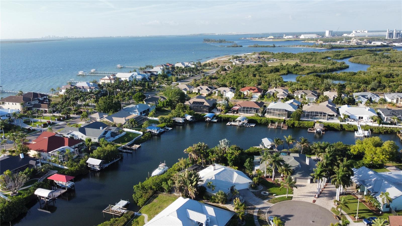 6612 BLACKFIN WAY, APOLLO BEACH, FL, 33572