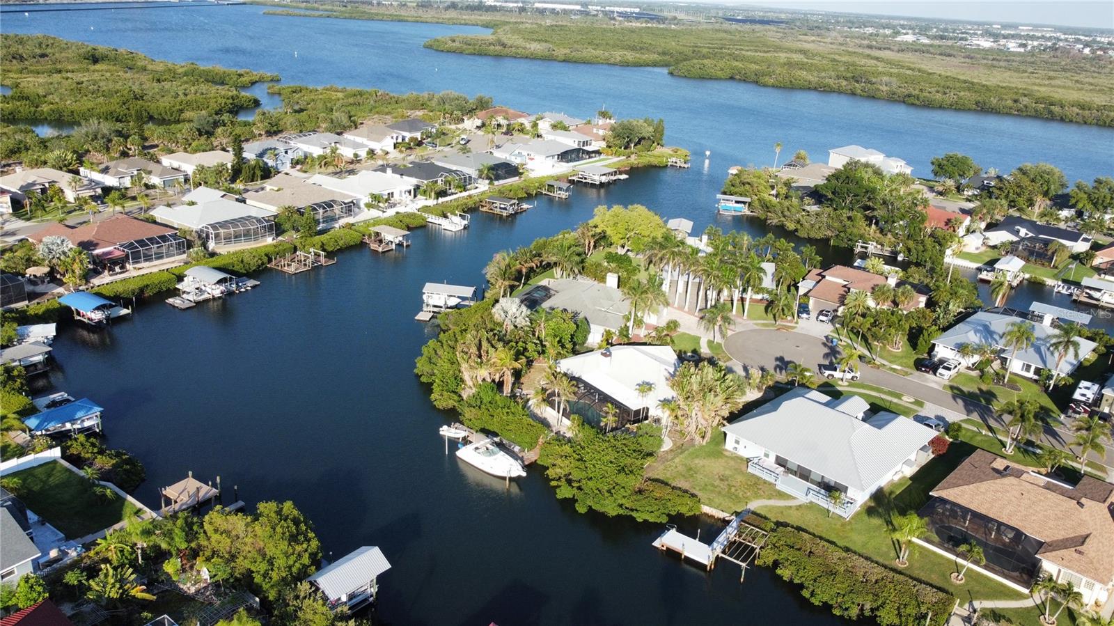 6612 BLACKFIN WAY, APOLLO BEACH, FL, 33572