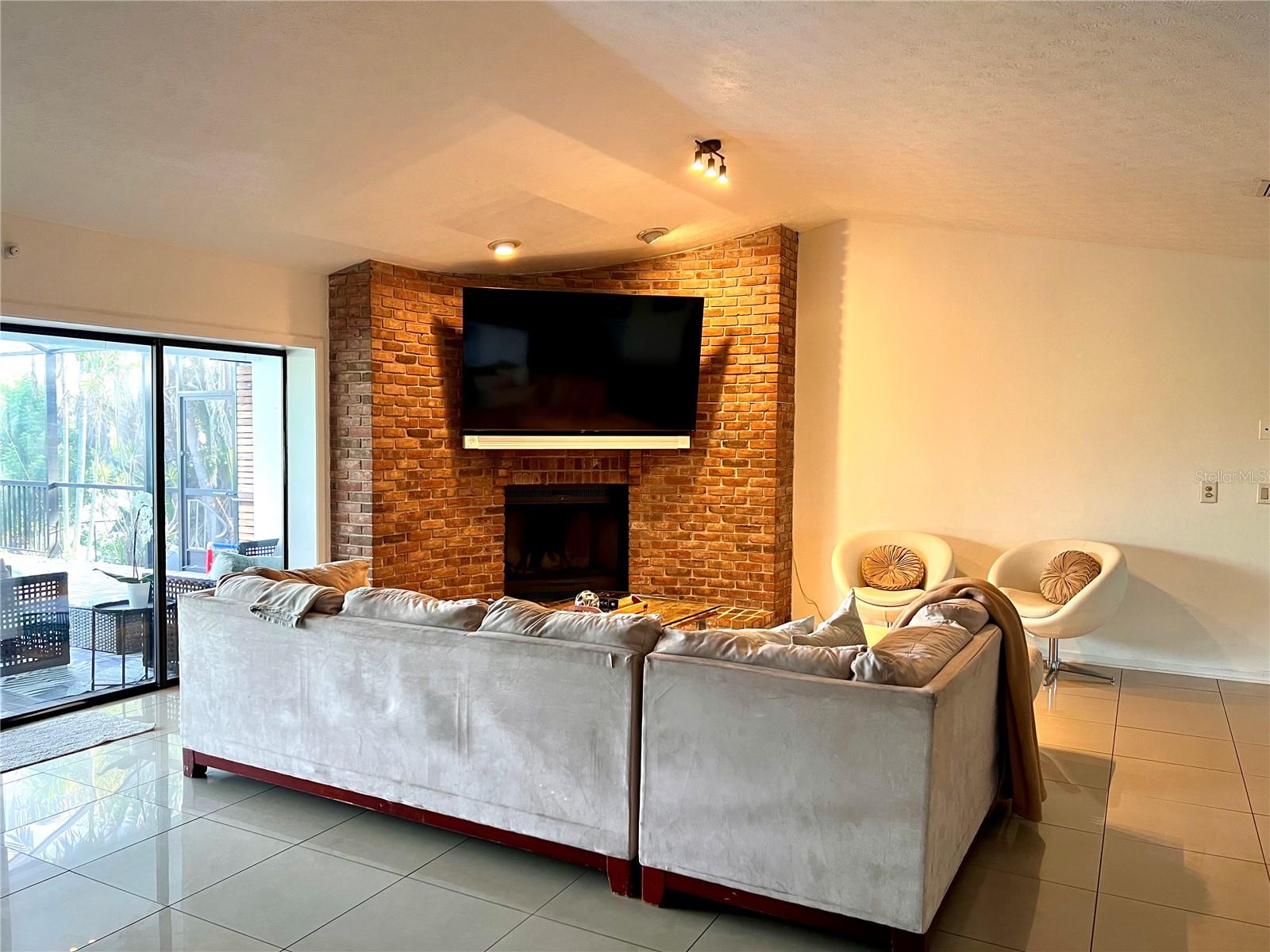 6612 BLACKFIN WAY, APOLLO BEACH, FL, 33572