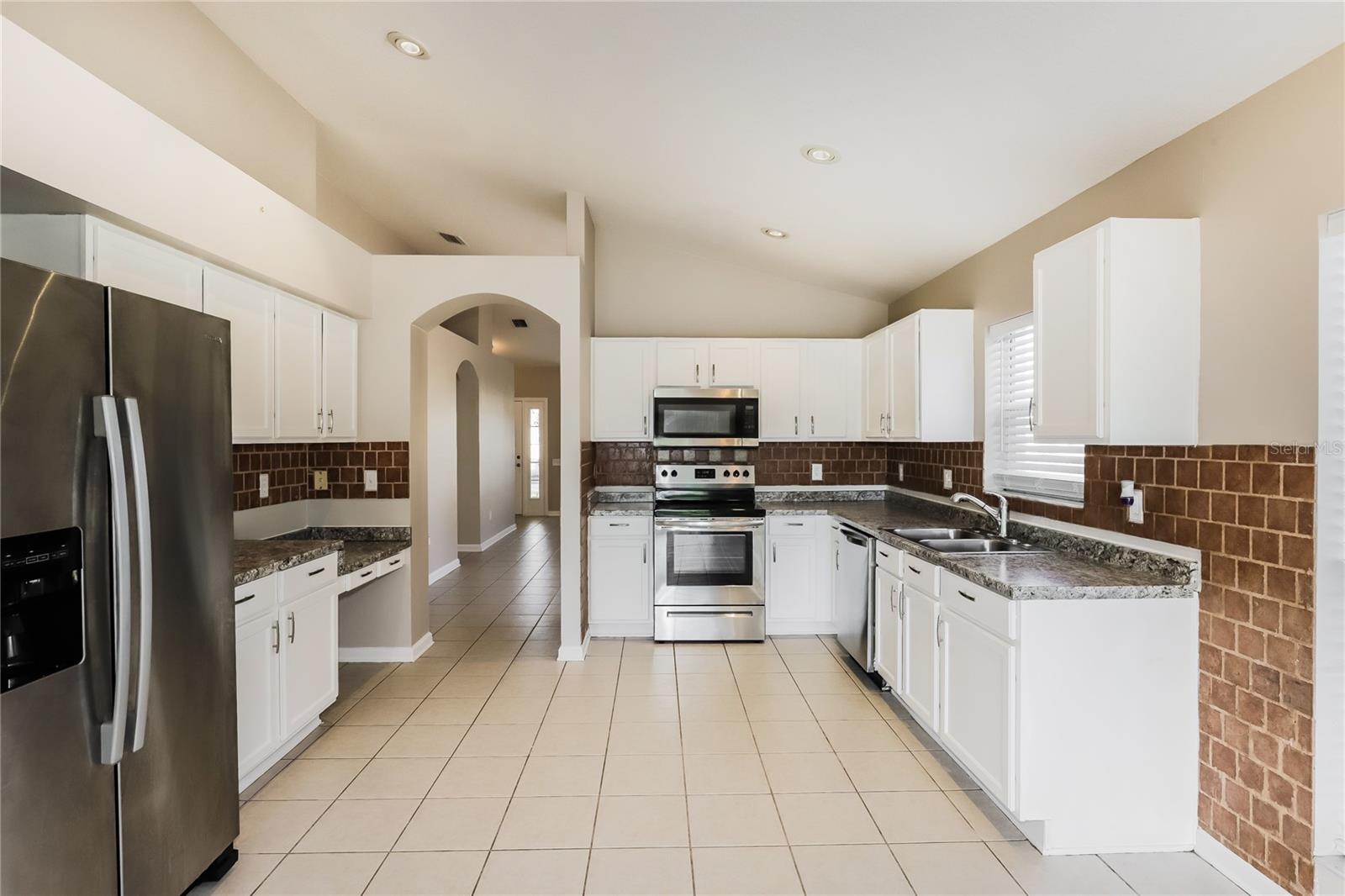 13302 EVENING SUNSET LN, RIVERVIEW, FL, 33579