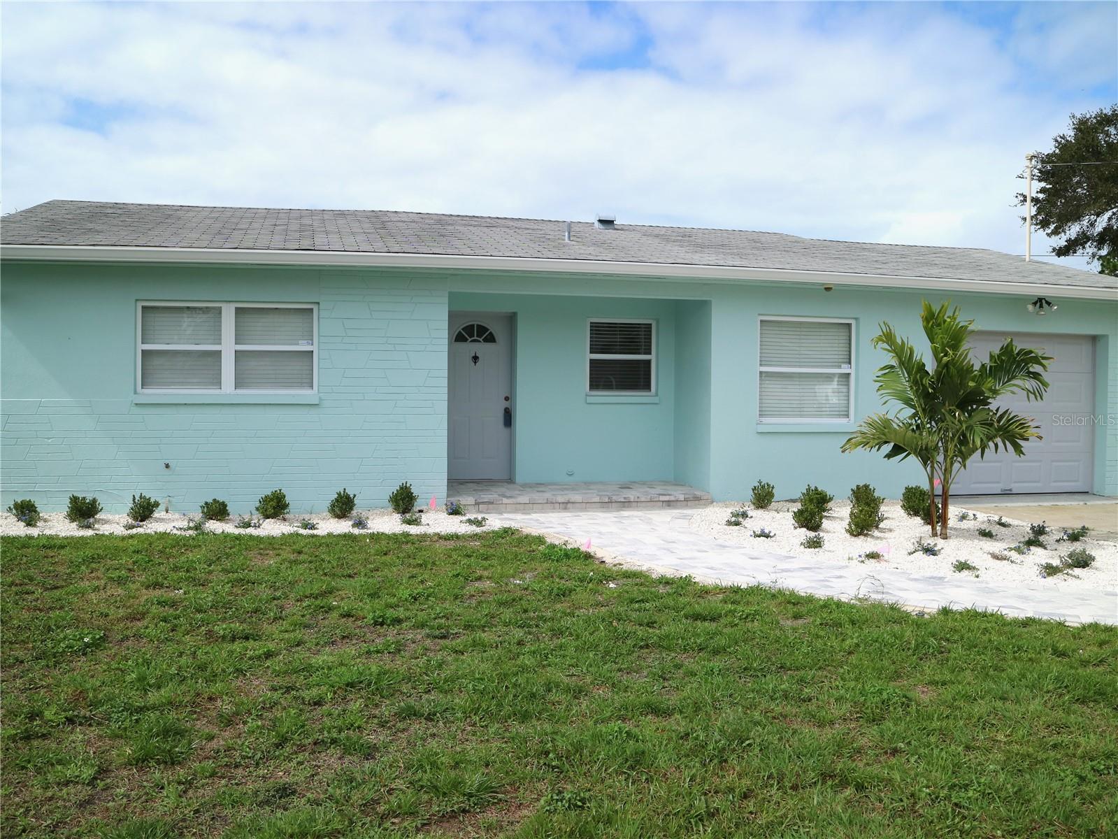 310 WESTWINDS DR, PALM HARBOR, FL, 34683