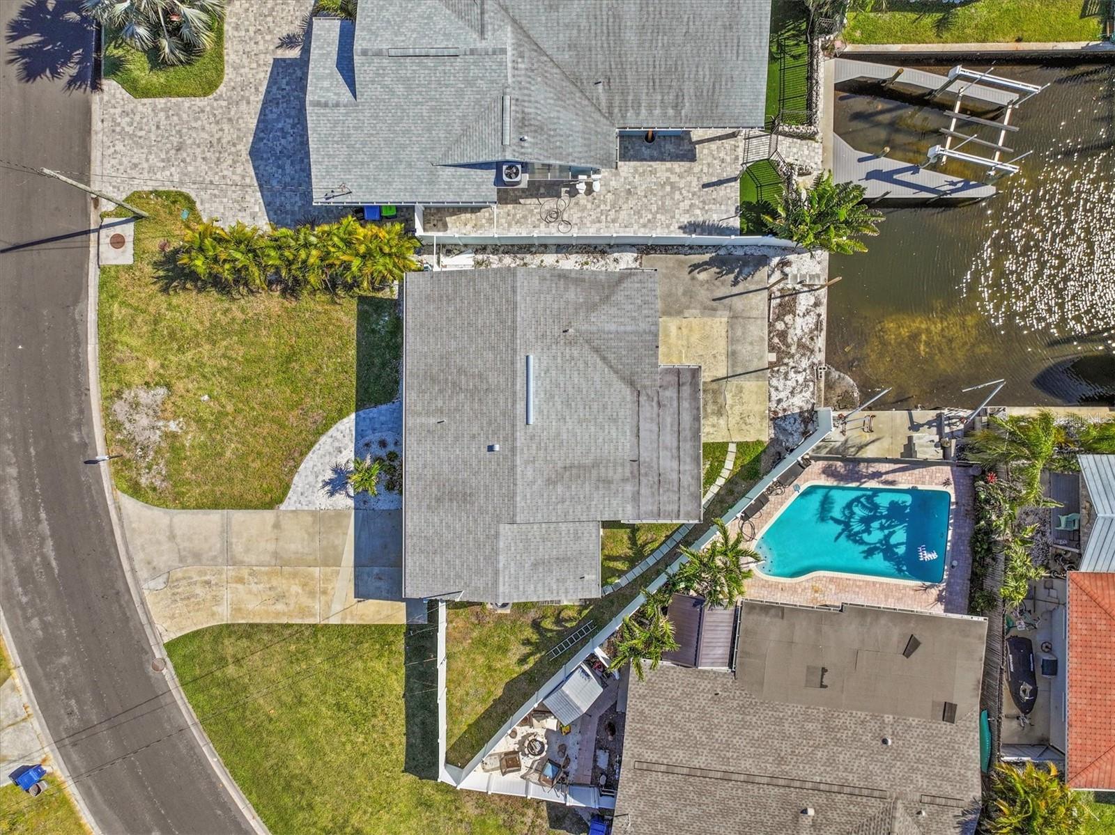 310 WESTWINDS DR, PALM HARBOR, FL, 34683