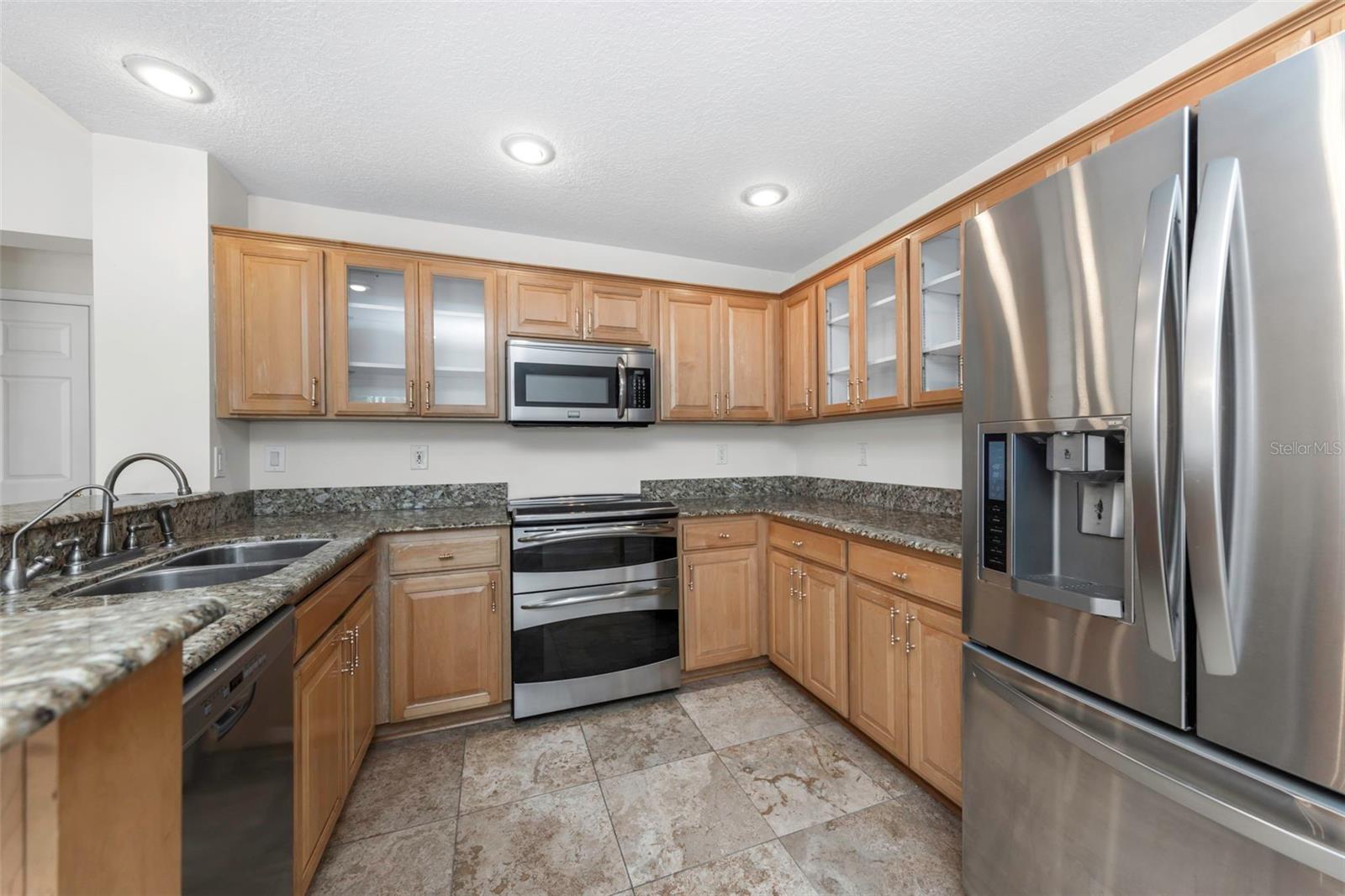 15002 ROCKY LEDGE DR, TAMPA, FL, 33625