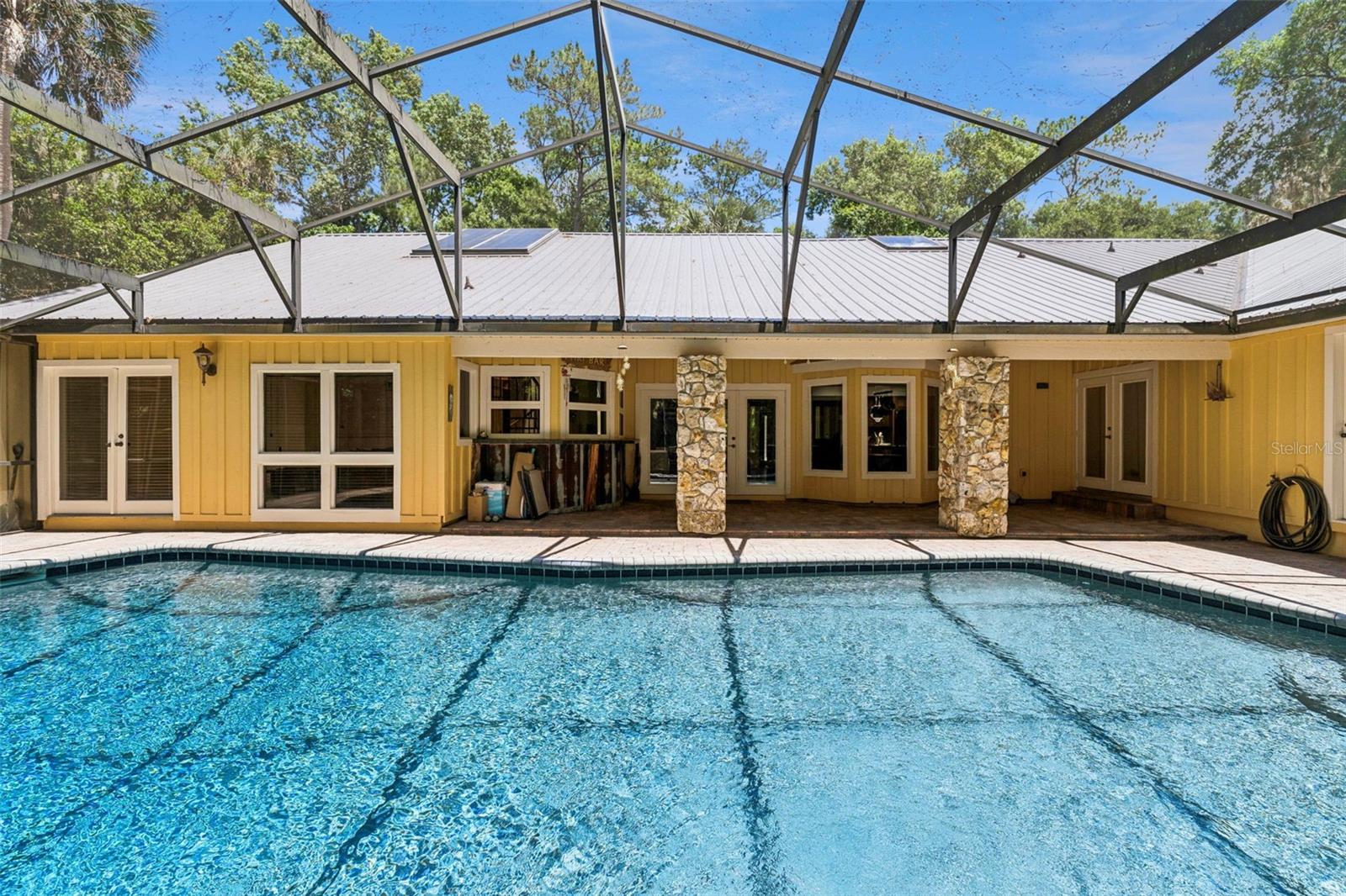 136 WISTERIA DR, LONGWOOD, FL, 32779