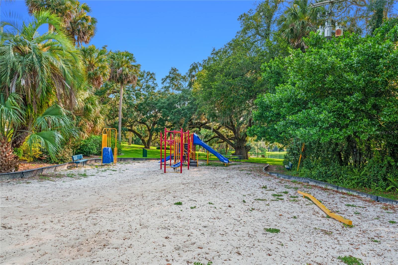 136 WISTERIA DR, LONGWOOD, FL, 32779
