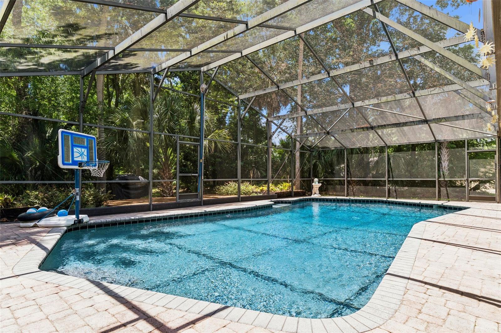 136 WISTERIA DR, LONGWOOD, FL, 32779