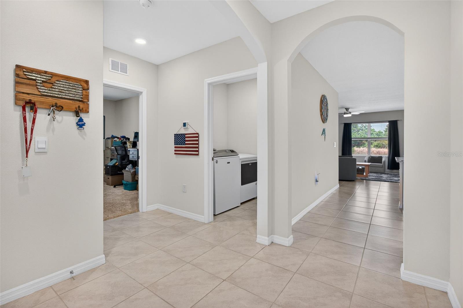5946 SHINGLE CREEK RD, LAKELAND, FL, 33811