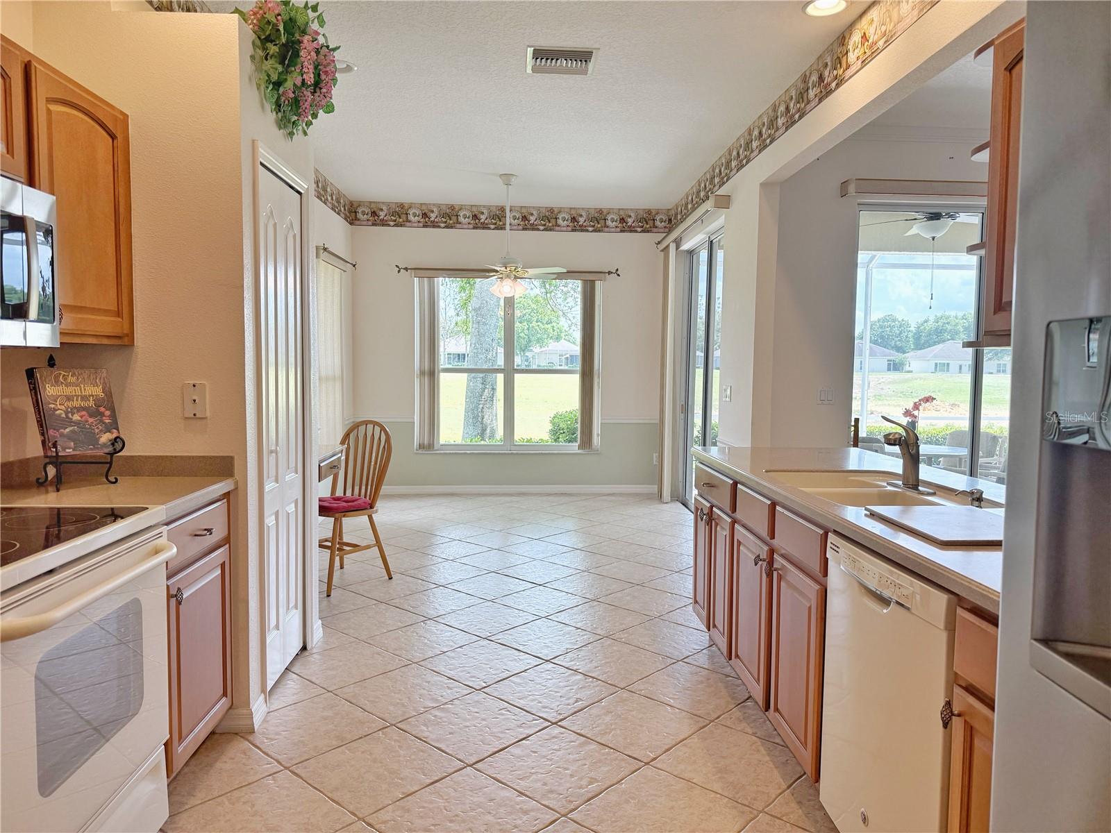 3445 CAPLAND AVE, CLERMONT, FL, 34711