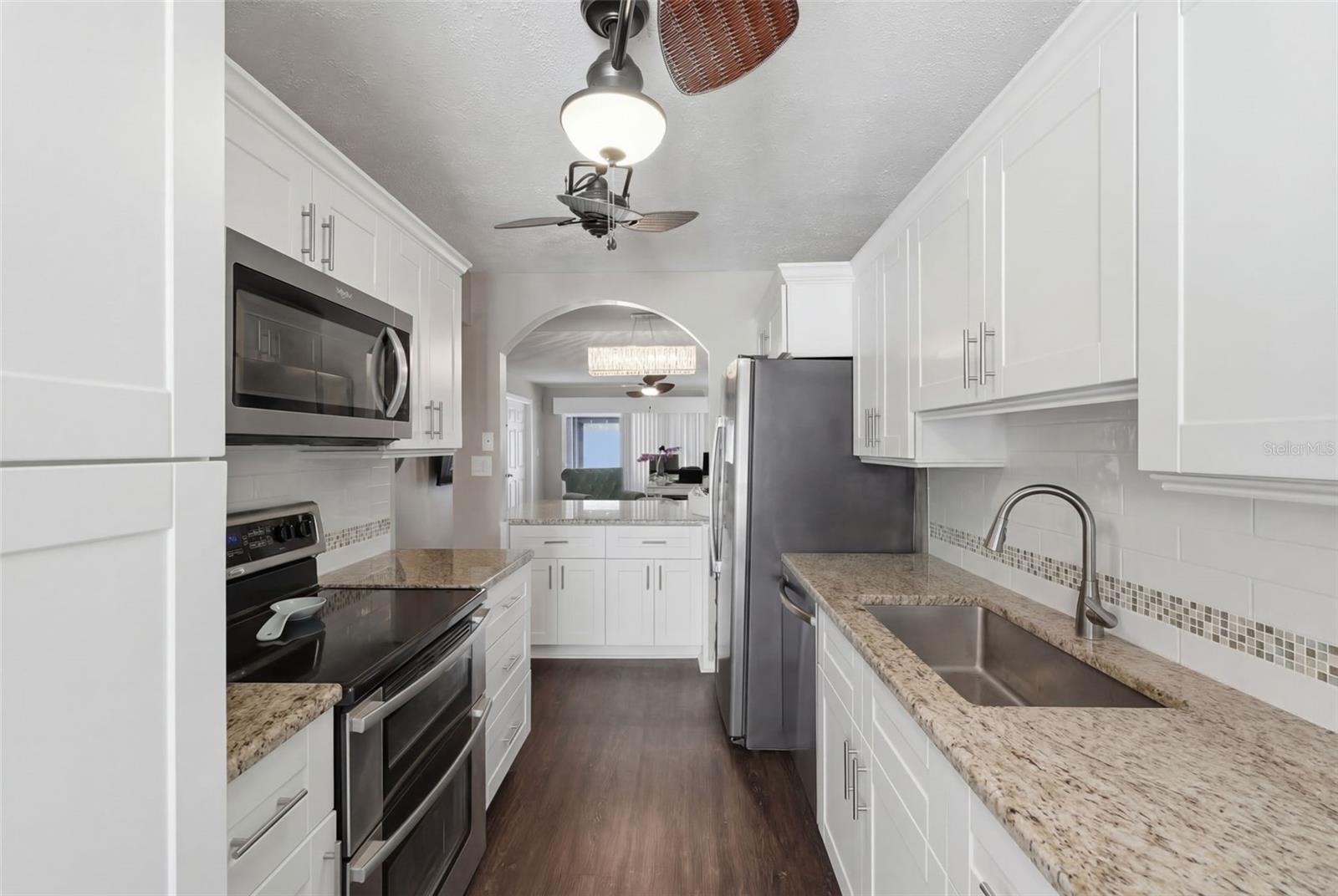 2074 SUNSET POINT RD #137, CLEARWATER, FL, 33765