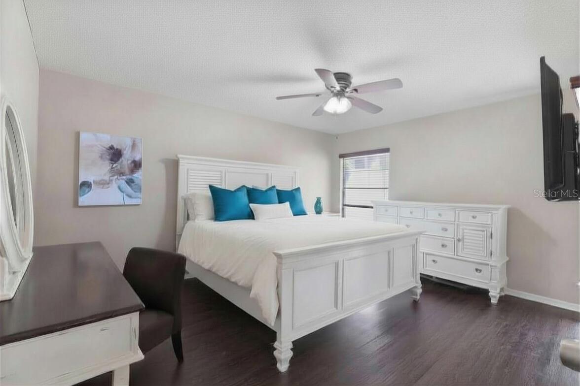 2074 SUNSET POINT RD #137, CLEARWATER, FL, 33765