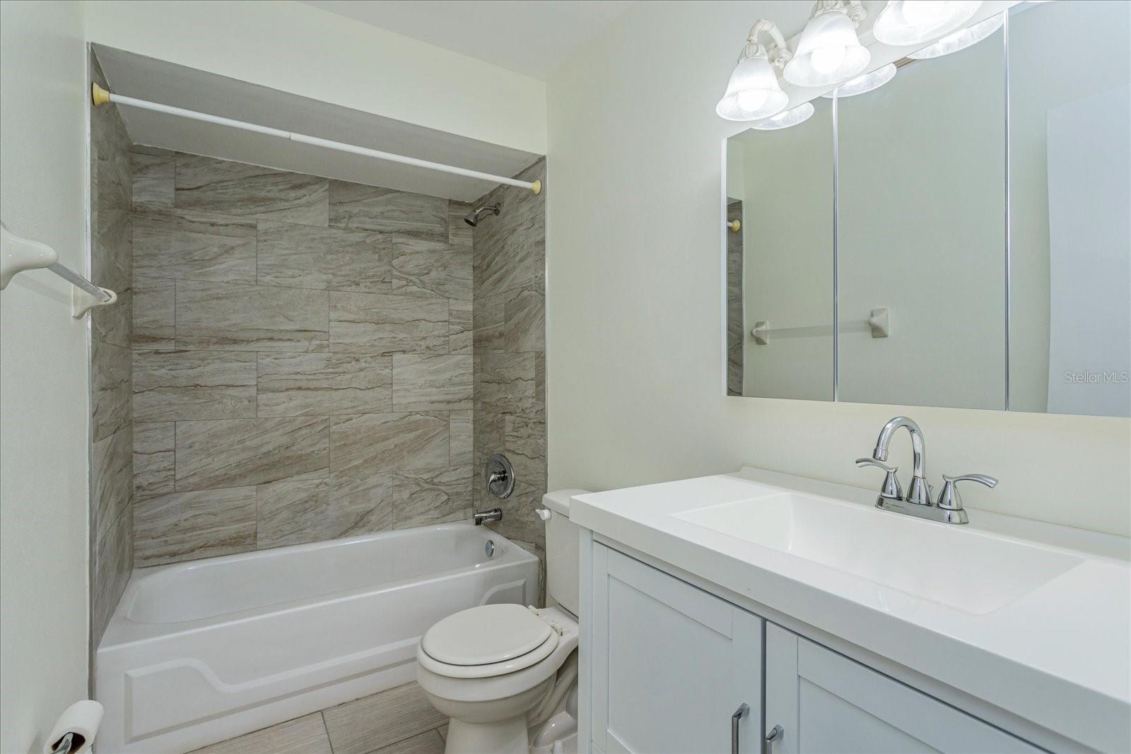 414 TRANQUILLE OAKS DR, OCOEE, FL, 34761