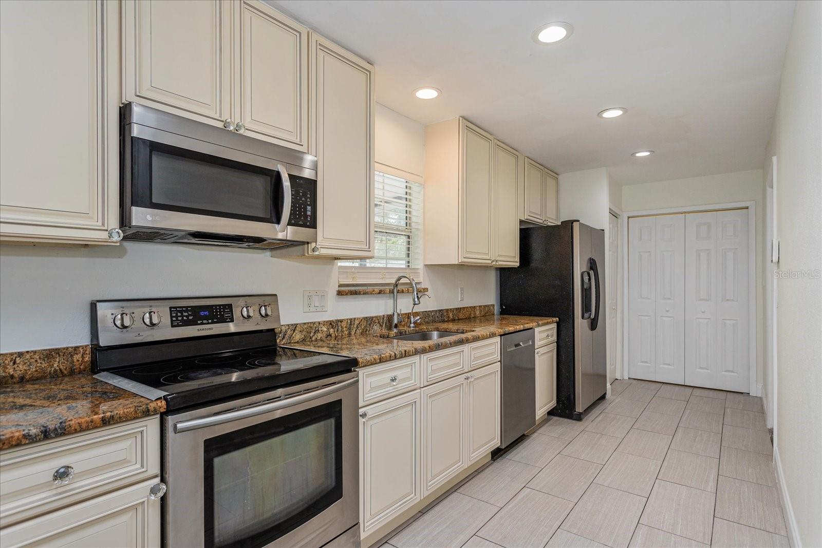 414 TRANQUILLE OAKS DR, OCOEE, FL, 34761