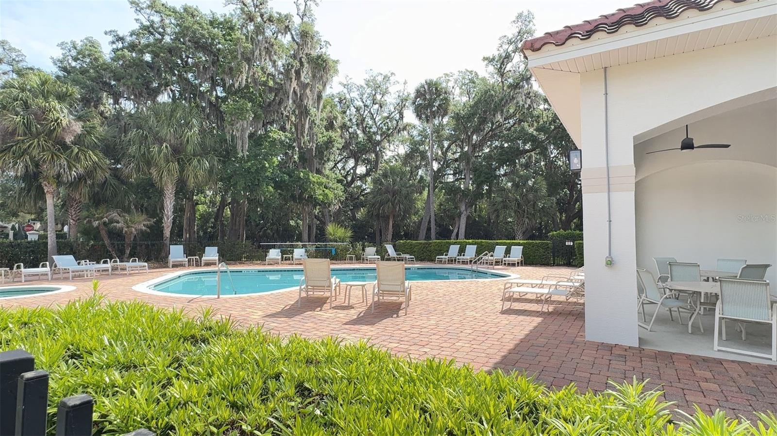 5 CEDAR CV, PALM COAST, FL, 32137