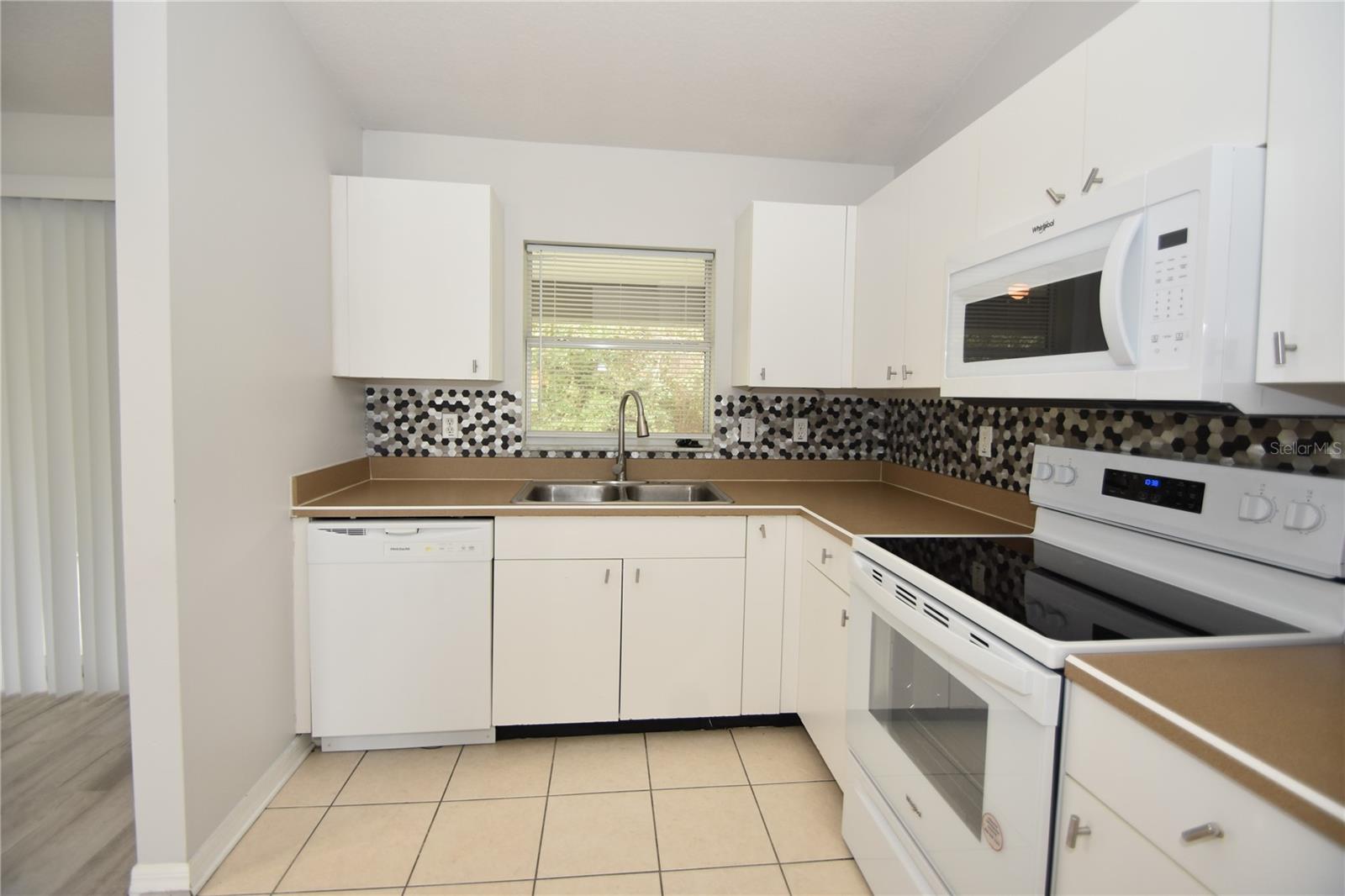 6 ROSEDALE PL, PALM COAST, FL, 32164
