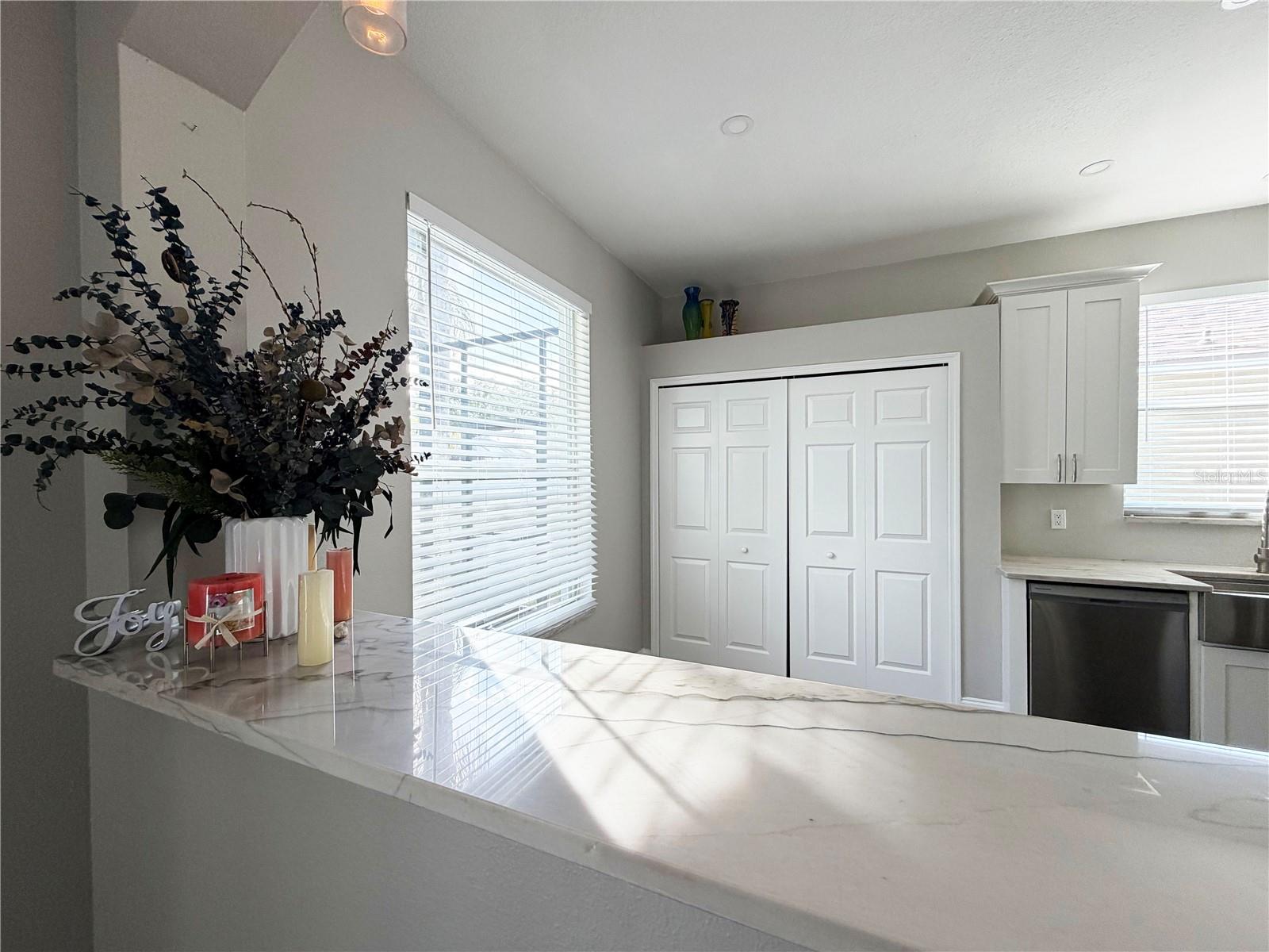 10327 GOLDENBROOK WAY, TAMPA, FL, 33647