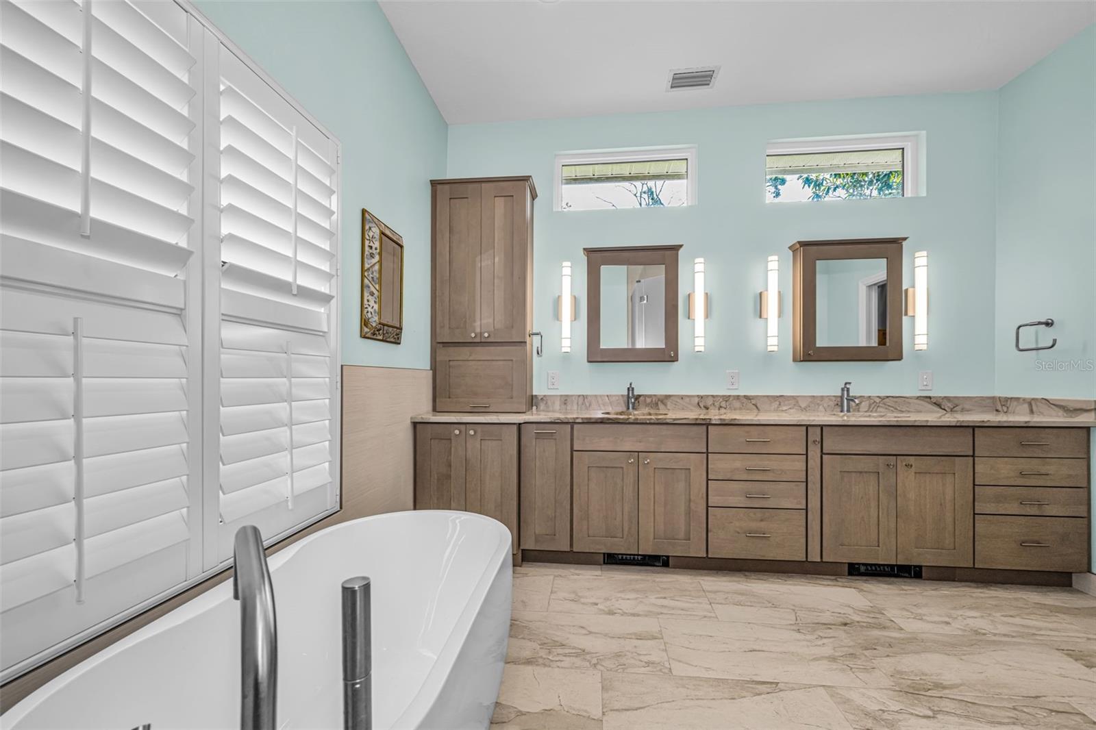 2013 WATER WHEEL CT, DUNEDIN, FL, 34698