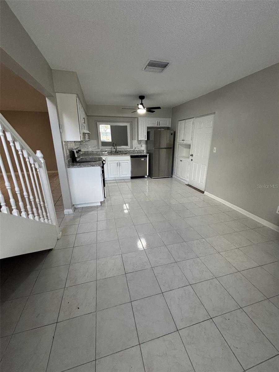 10307 PARKCREST DR, TAMPA, FL, 33624