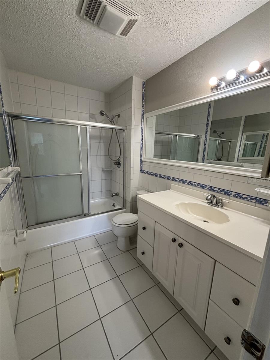 10307 PARKCREST DR, TAMPA, FL, 33624