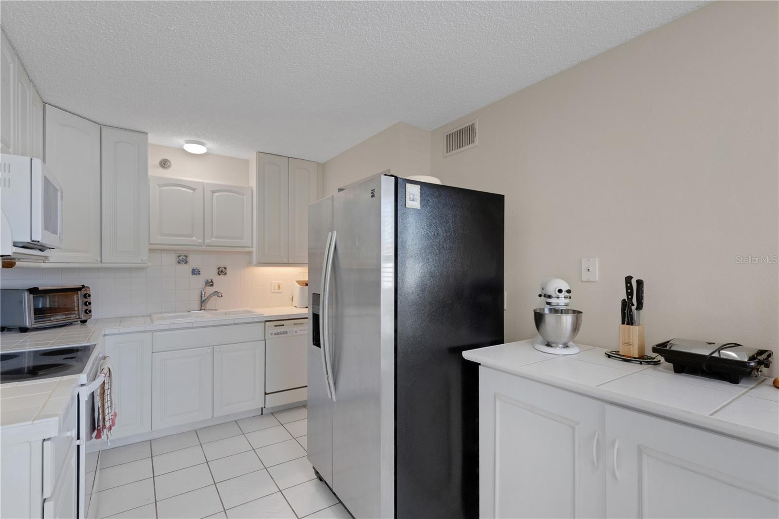 4480 FAIRWAYS BLVD #208, BRADENTON, FL, 34209