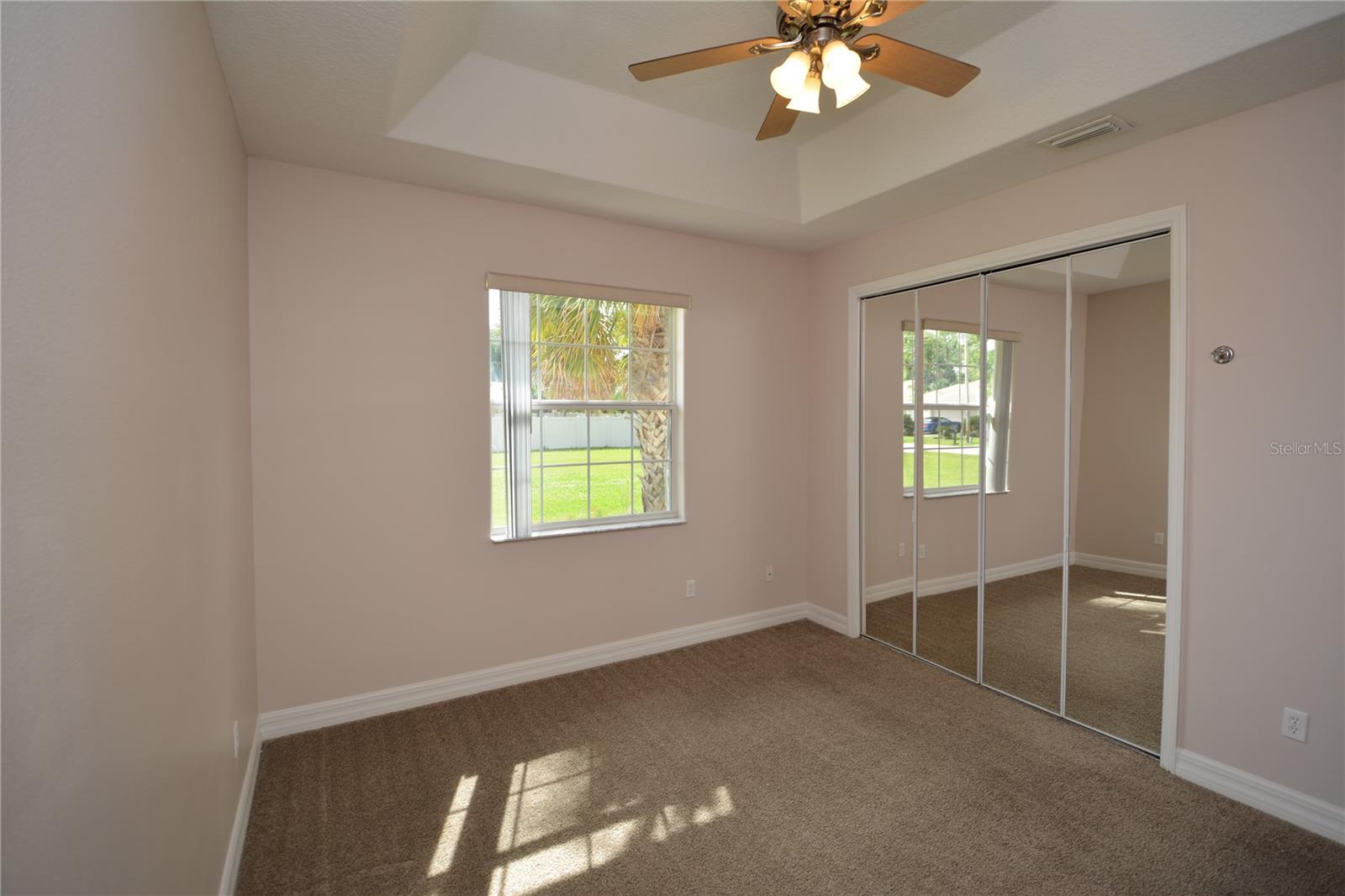 8 FERNON LN, PALM COAST, FL, 32137