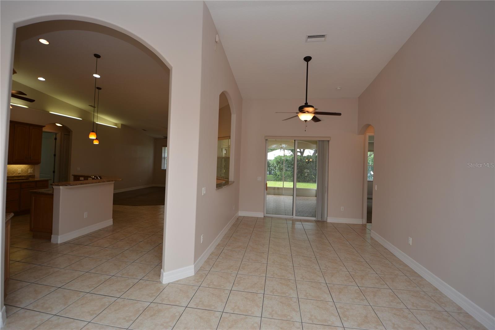 8 FERNON LN, PALM COAST, FL, 32137