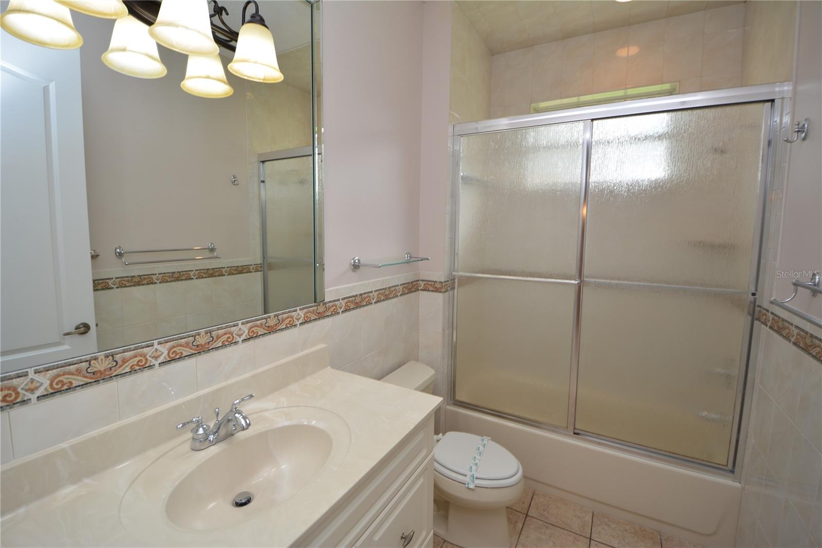 8 FERNON LN, PALM COAST, FL, 32137