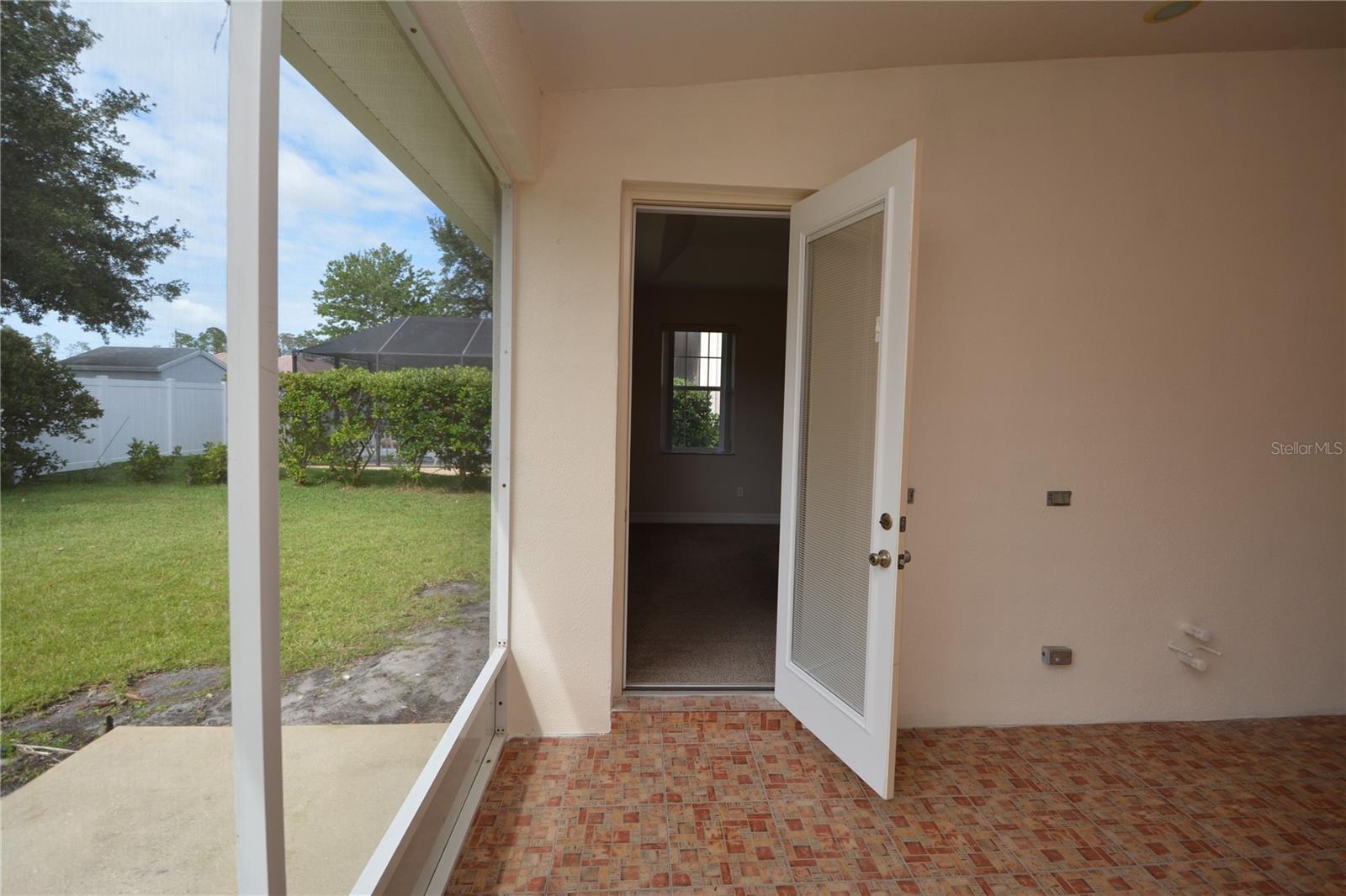 8 FERNON LN, PALM COAST, FL, 32137