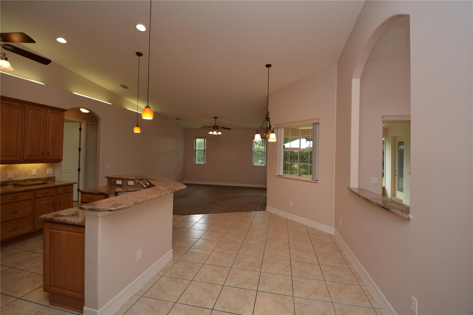 8 FERNON LN, PALM COAST, FL, 32137