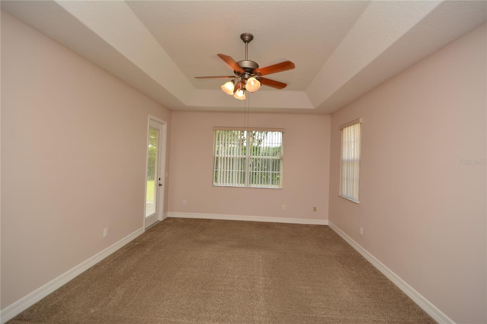 8 FERNON LN, PALM COAST, FL, 32137