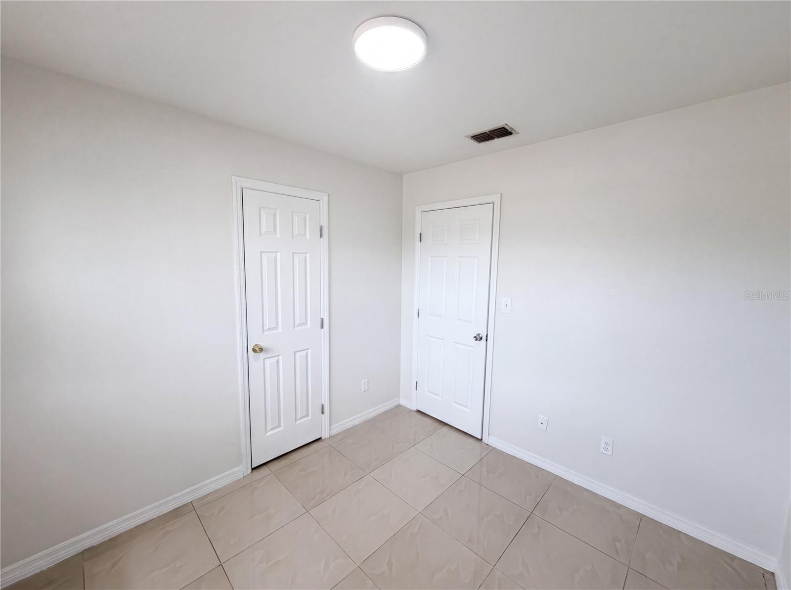 15525 BEDFORD CIR E, CLEARWATER, FL, 33764