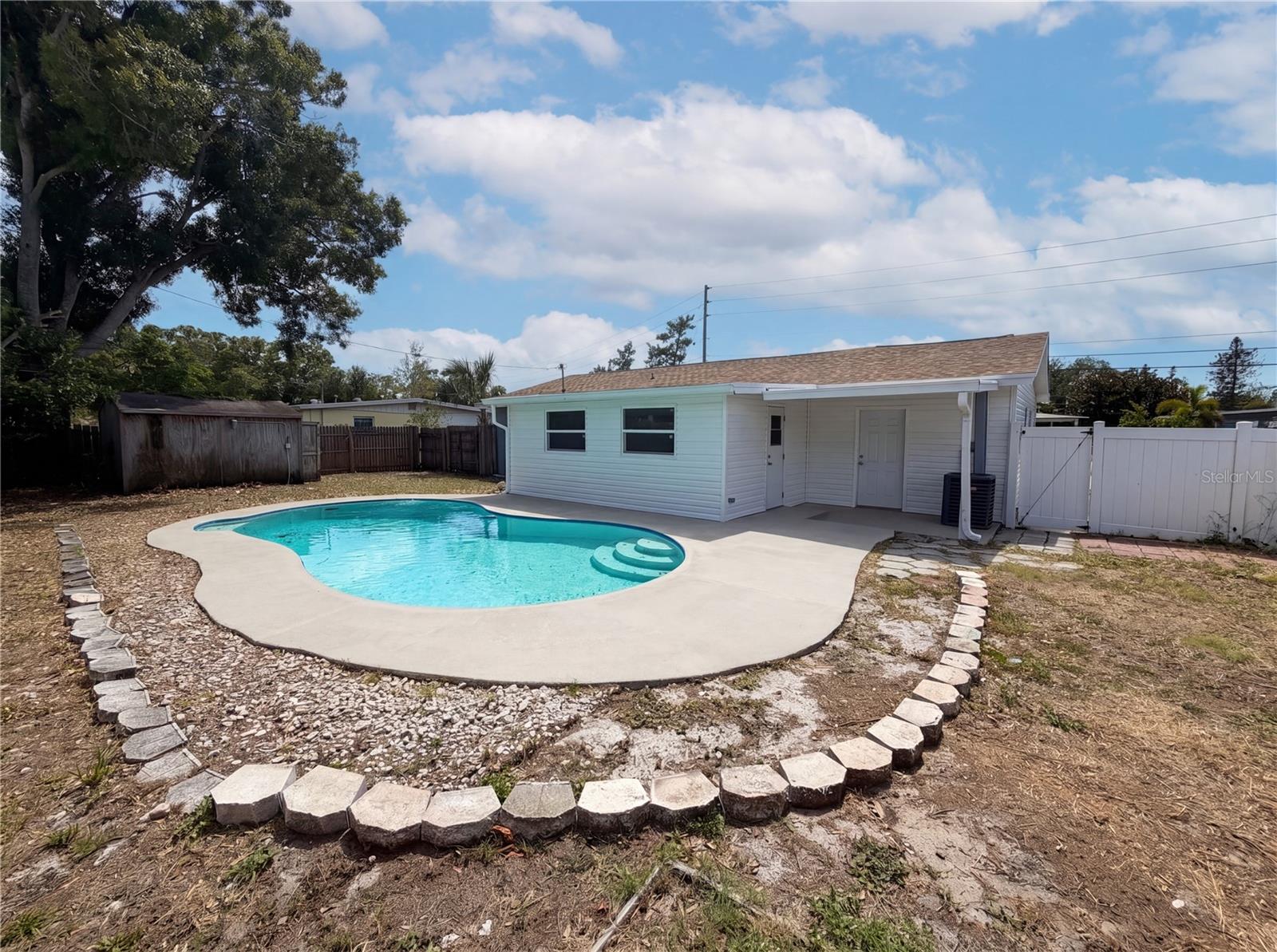 15525 BEDFORD CIR E, CLEARWATER, FL, 33764