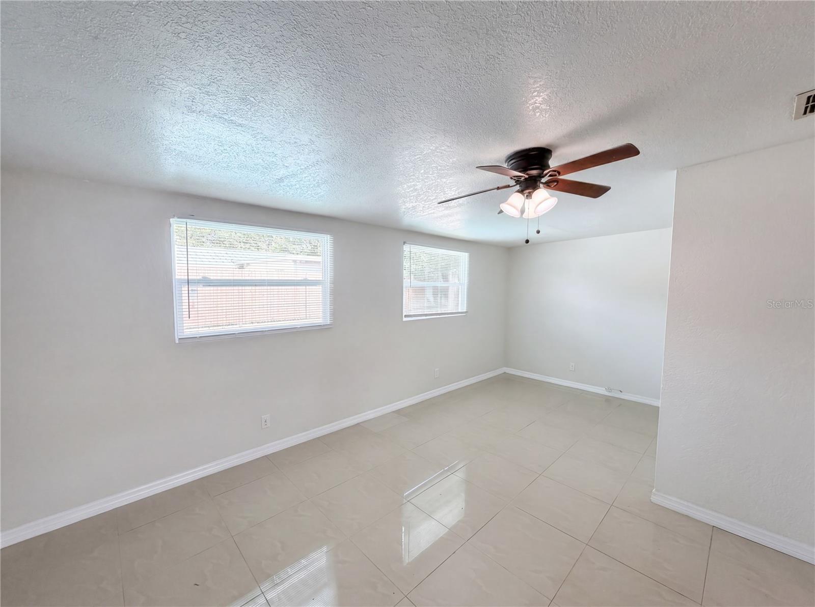 15525 BEDFORD CIR E, CLEARWATER, FL, 33764
