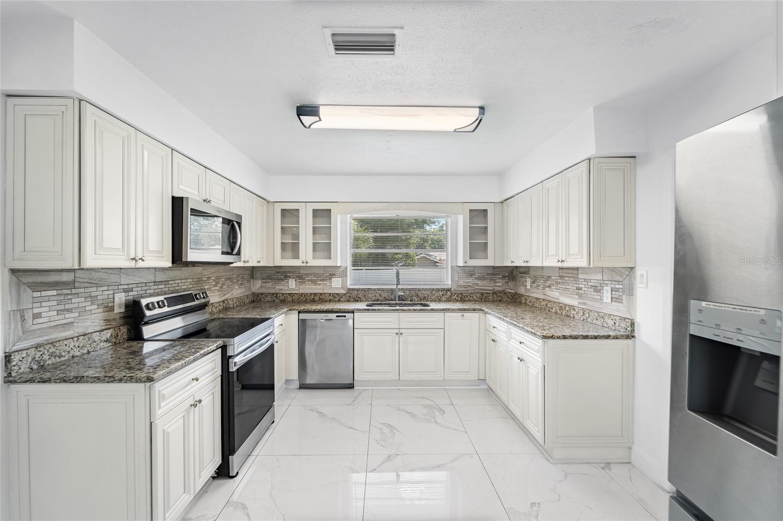 11003 KEWANEE DR, TEMPLE TERRACE, FL, 33617