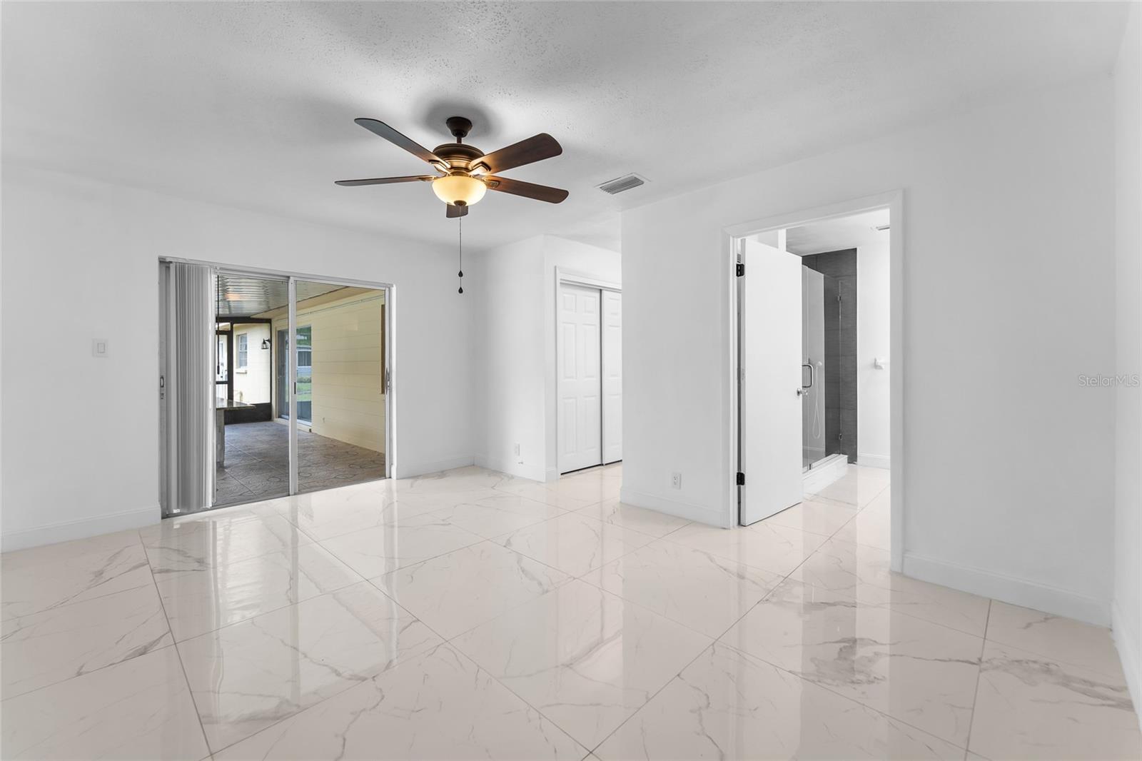 11003 KEWANEE DR, TEMPLE TERRACE, FL, 33617