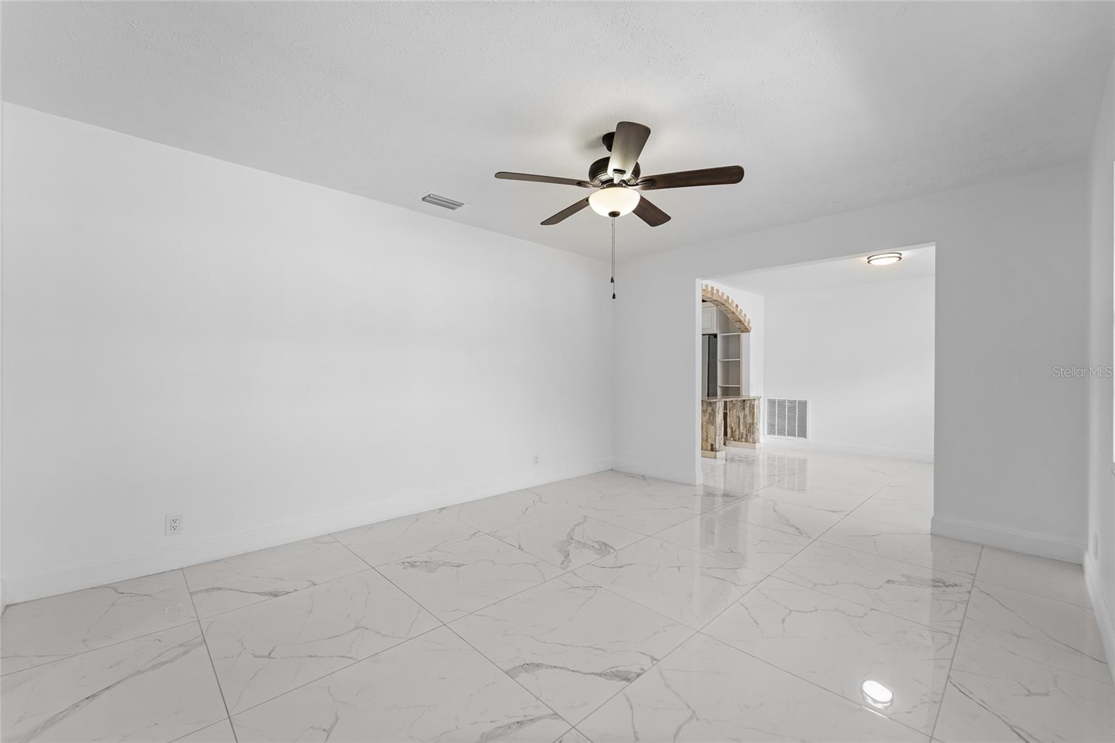 11003 KEWANEE DR, TEMPLE TERRACE, FL, 33617
