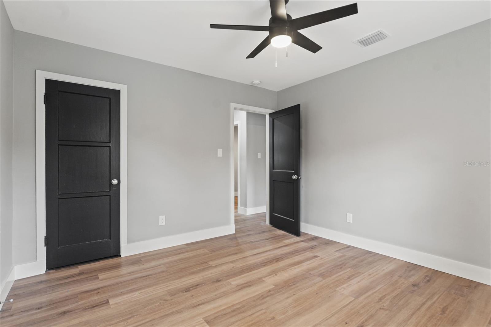 1715 N ALEXANDER RD, TAMPA, FL, 33603