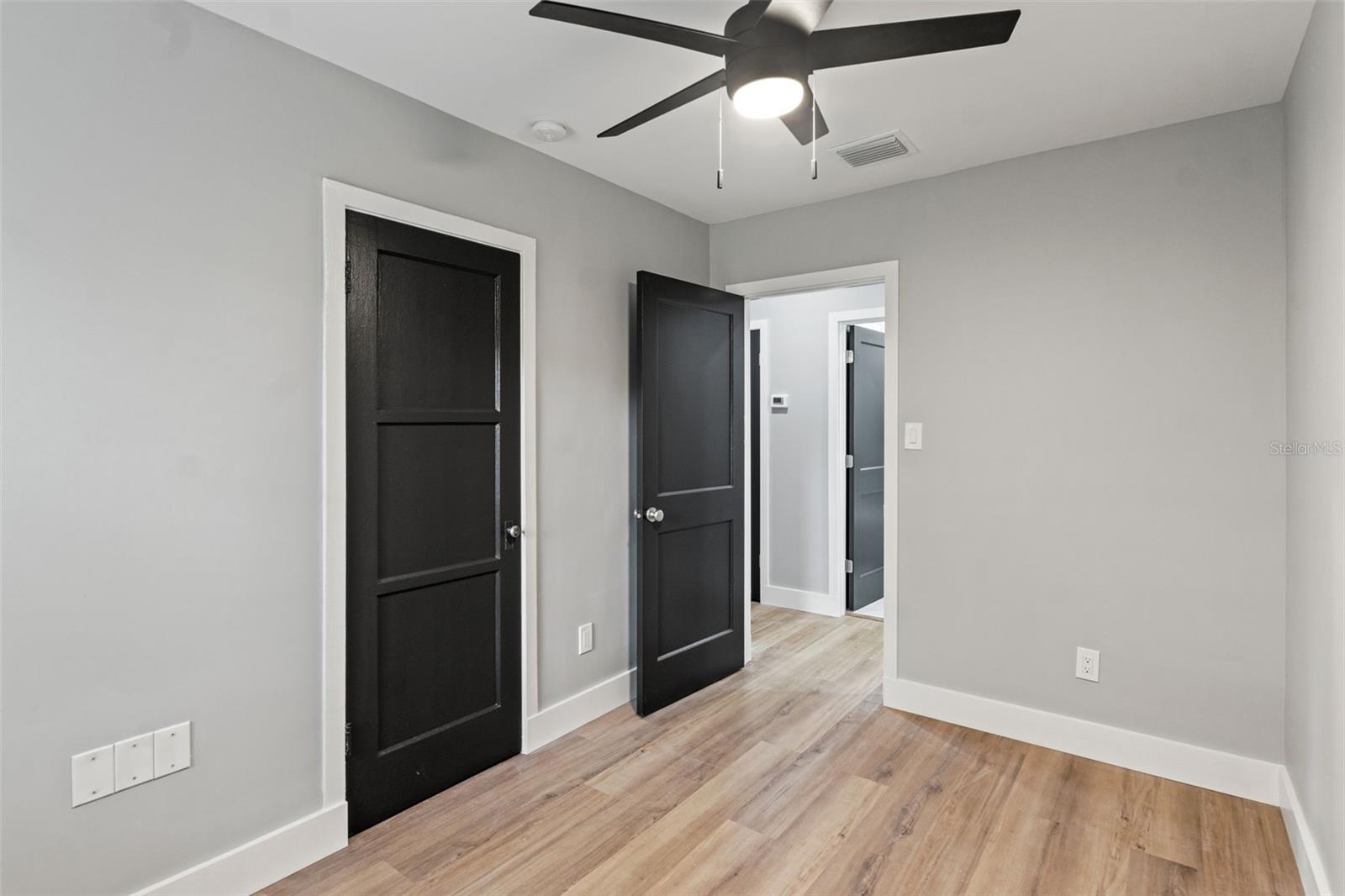 1715 N ALEXANDER RD, TAMPA, FL, 33603