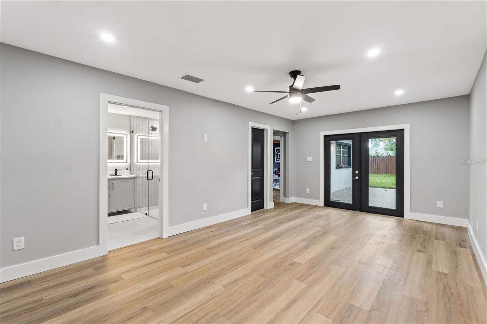 1715 N ALEXANDER RD, TAMPA, FL, 33603