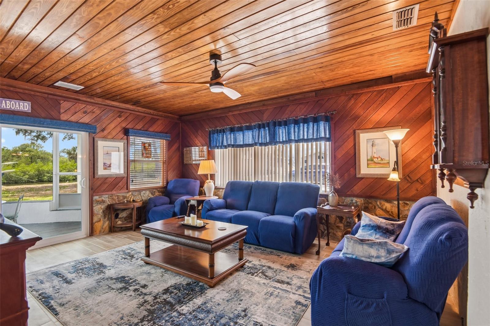 8212 HAYWARD LN, PORT RICHEY, FL, 34668