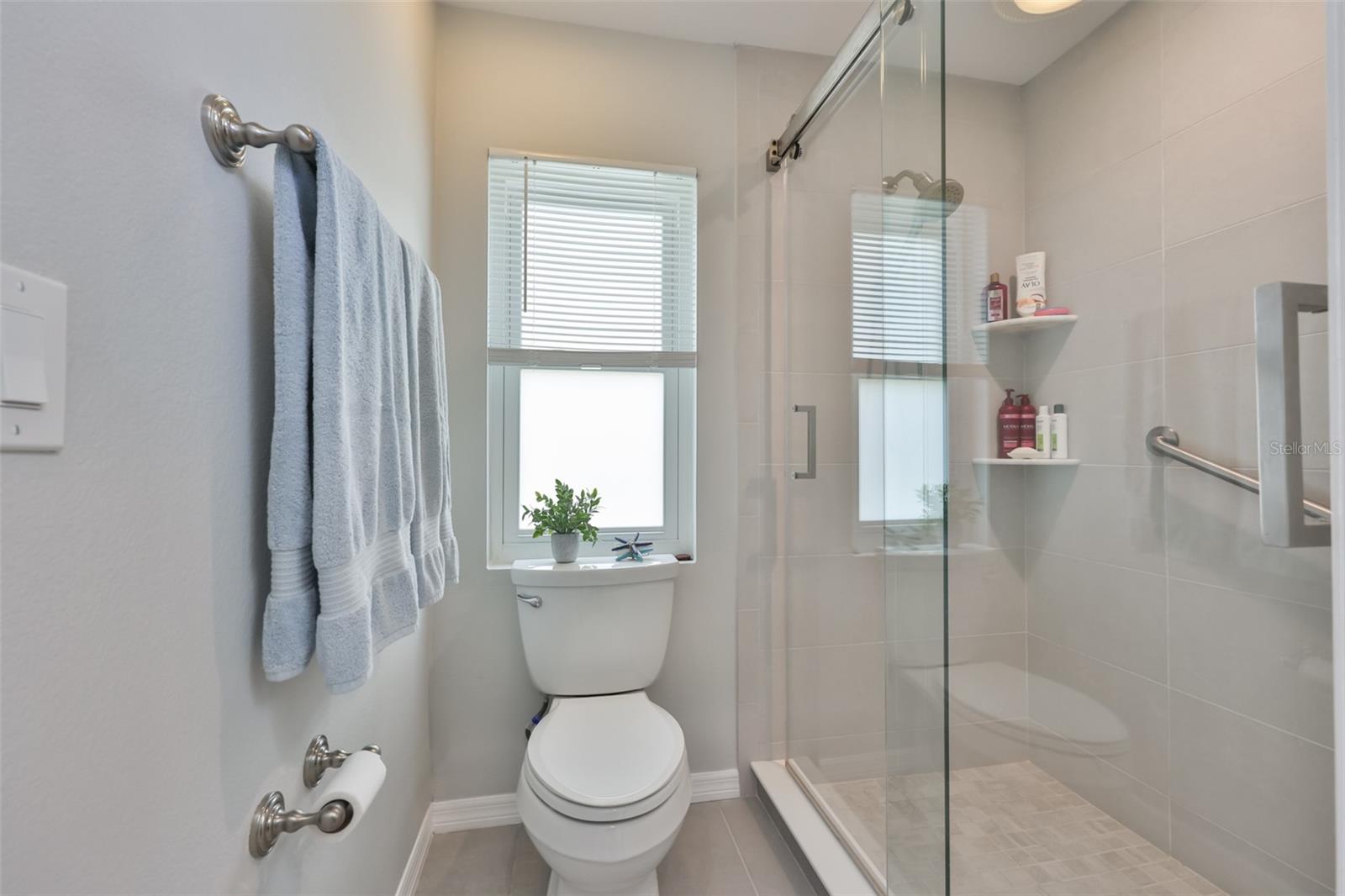 2109 NEW BEDFORD DR, SUN CITY CENTER, FL, 33573