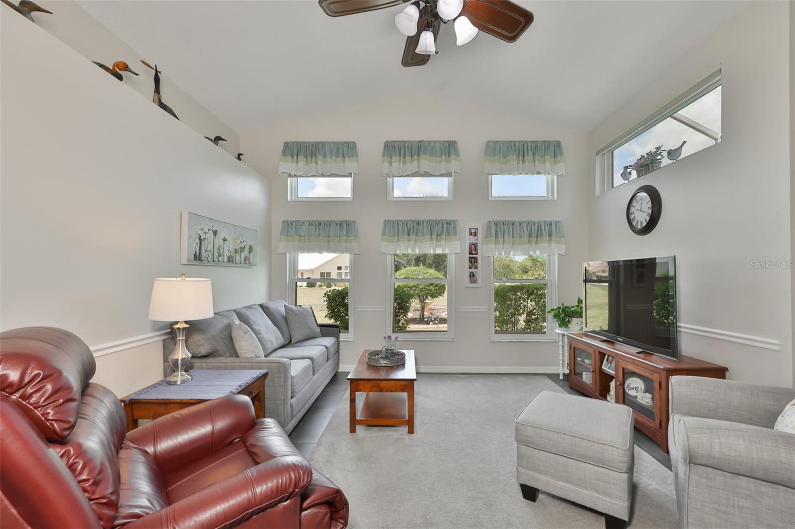 2109 NEW BEDFORD DR, SUN CITY CENTER, FL, 33573
