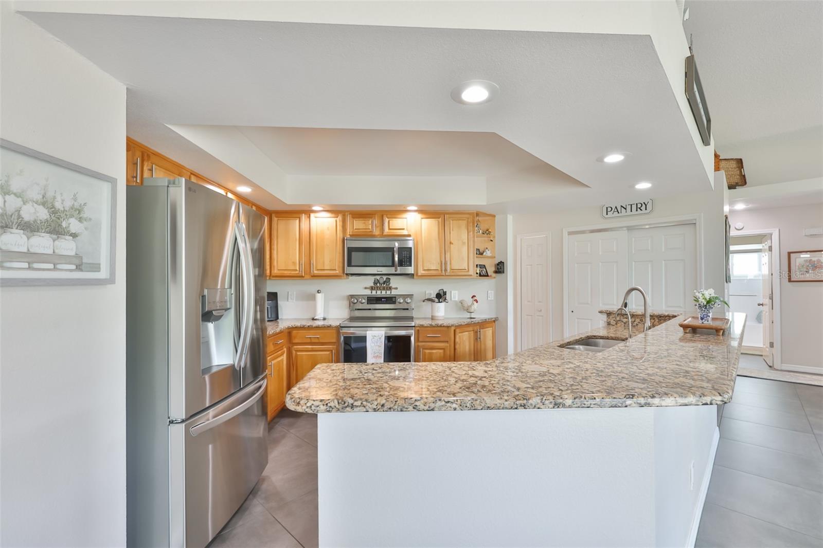 2109 NEW BEDFORD DR, SUN CITY CENTER, FL, 33573