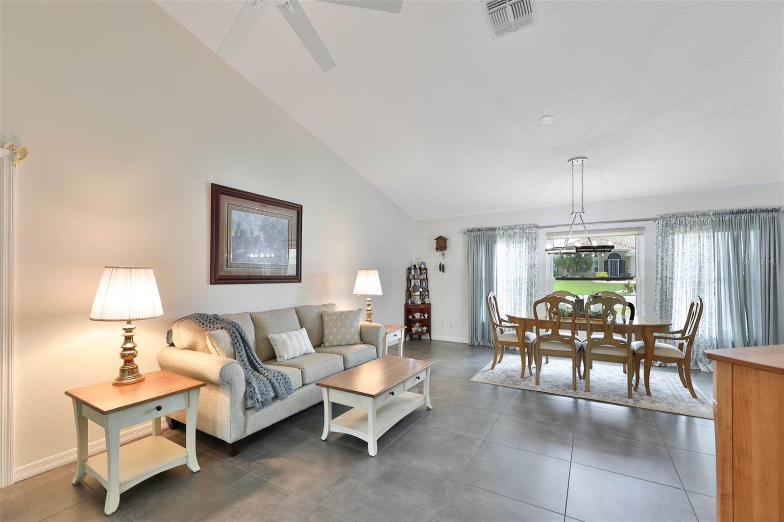 2109 NEW BEDFORD DR, SUN CITY CENTER, FL, 33573