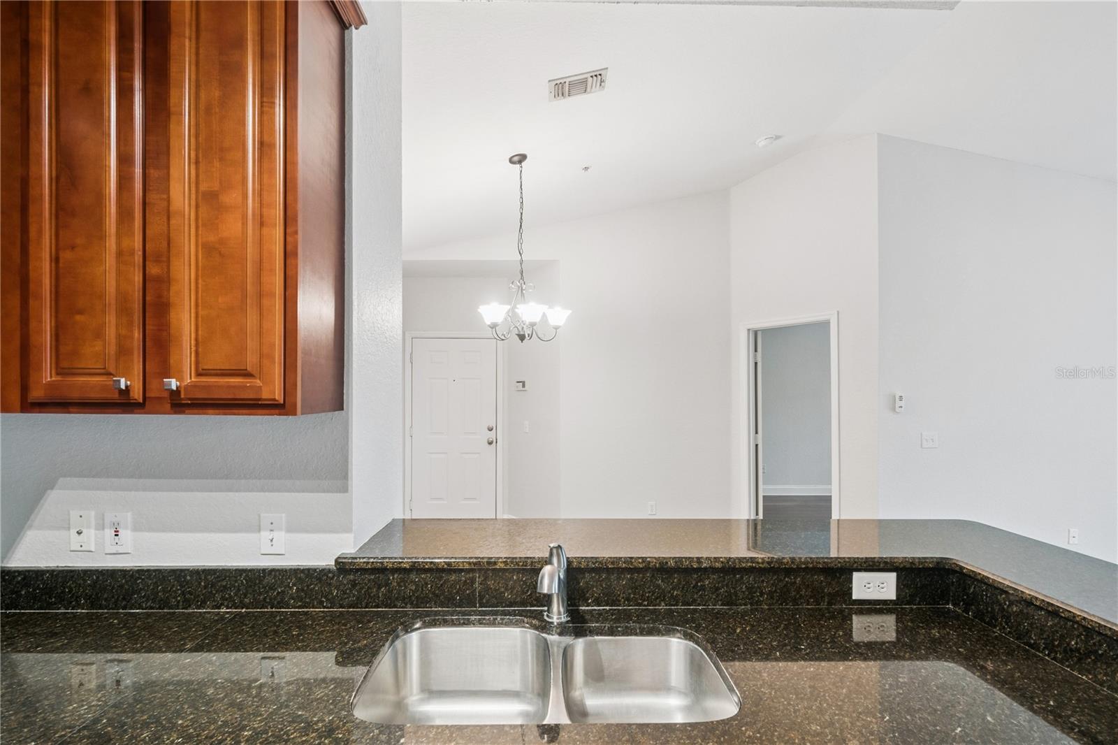 2729 MAITLAND XING #304, ORLANDO, FL, 32810