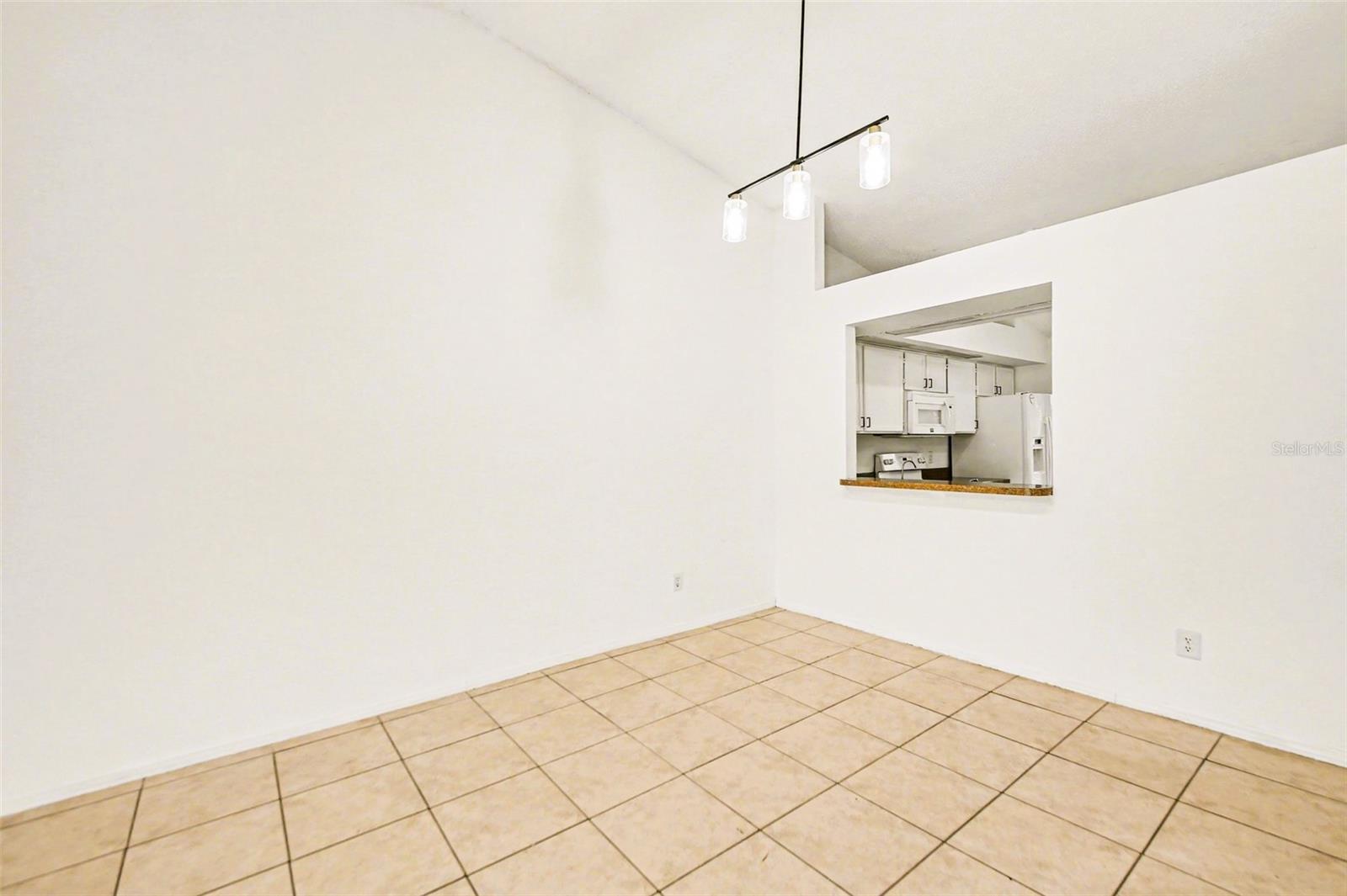 14657 LAGUNA BEACH CIR, ORLANDO, FL, 32824