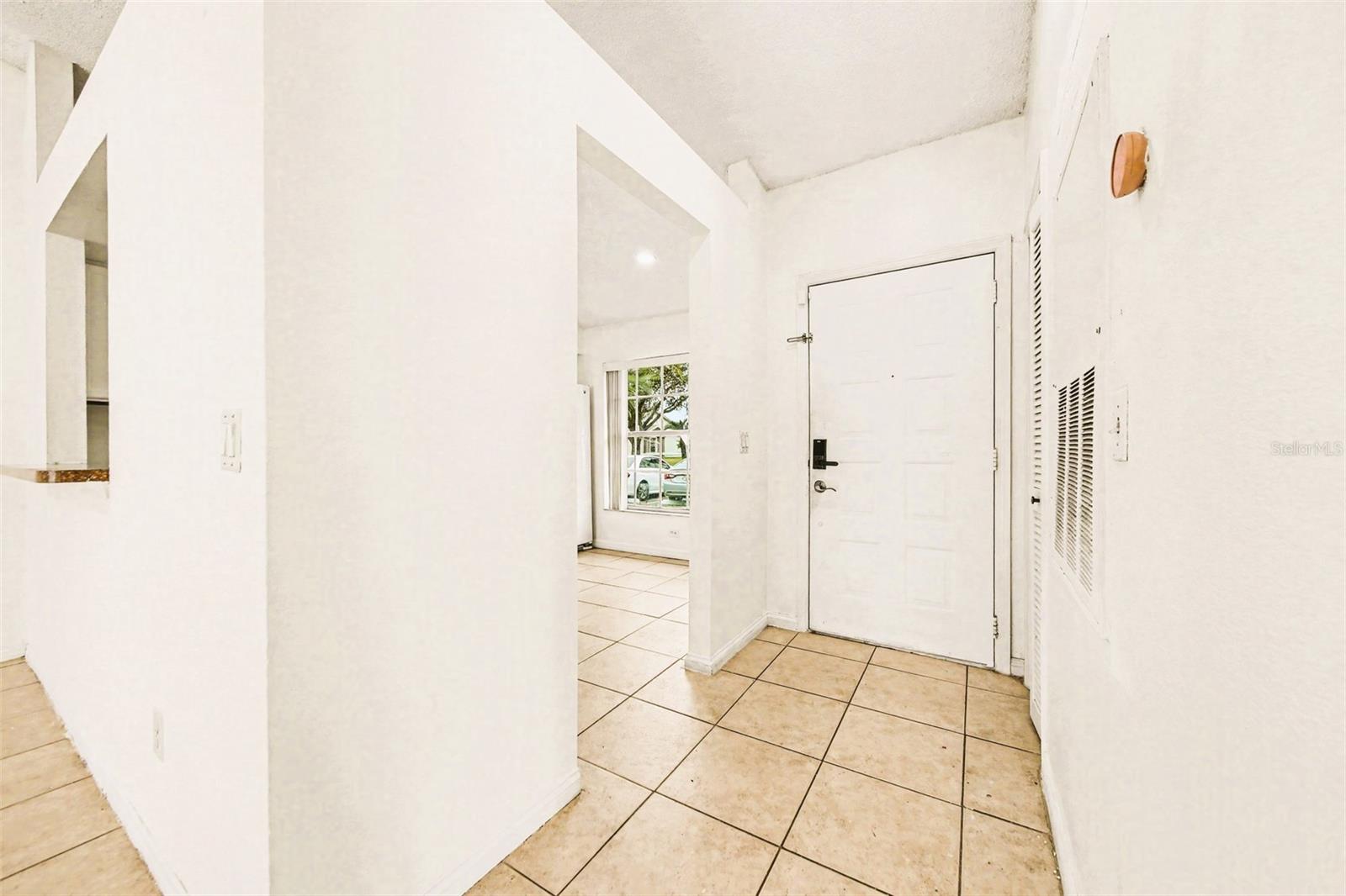 14657 LAGUNA BEACH CIR, ORLANDO, FL, 32824