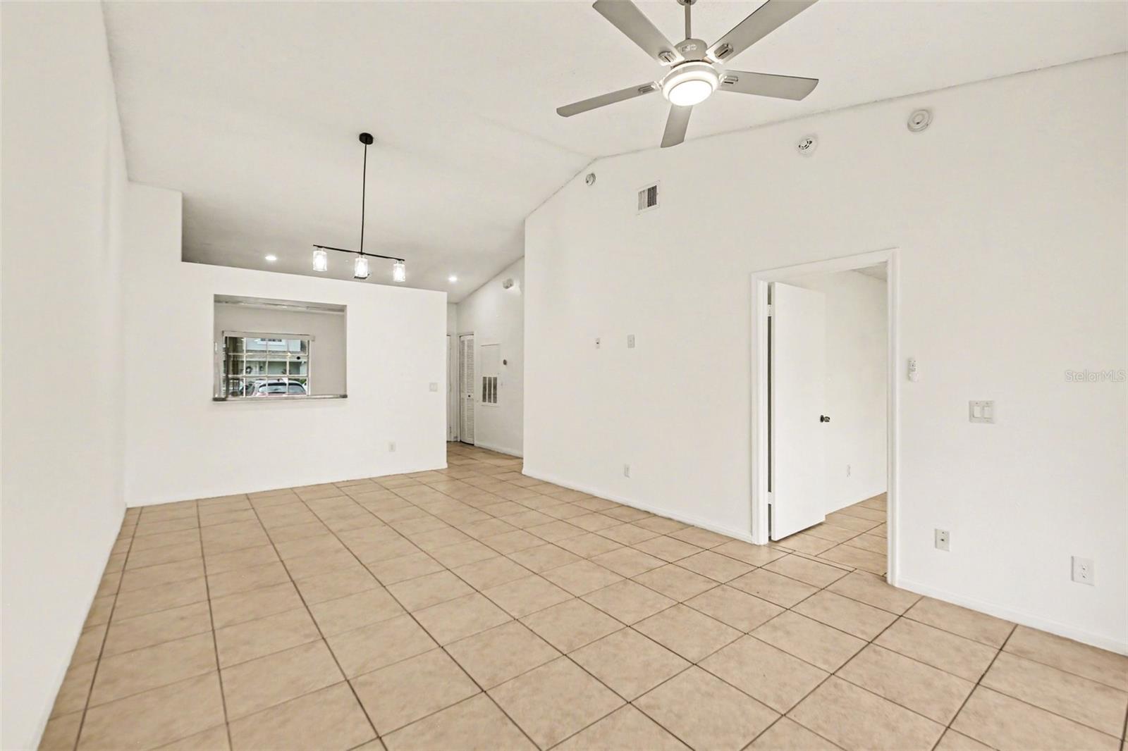 14657 LAGUNA BEACH CIR, ORLANDO, FL, 32824