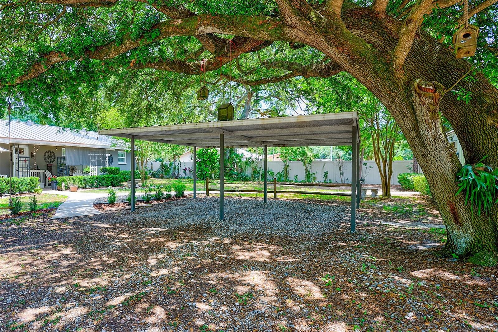 175 RIVIERE RD, PALM HARBOR, FL, 34683
