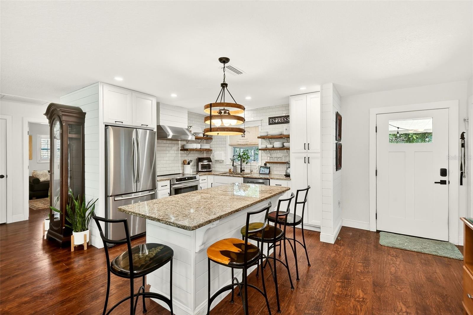 175 RIVIERE RD, PALM HARBOR, FL, 34683